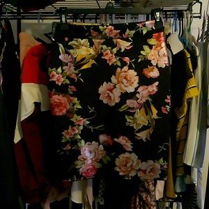 Floral Pencil Skirt Charolette Russe Size small